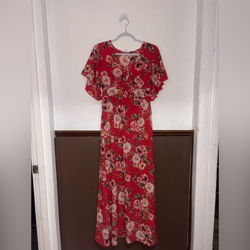 Bailey Blue — Red Floral Maxi Dress